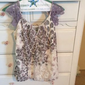 Womens Cute Shirt w/ cap sleeves & elastic bottom